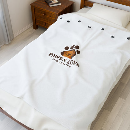 Paws & Love Warm Plush Blanket